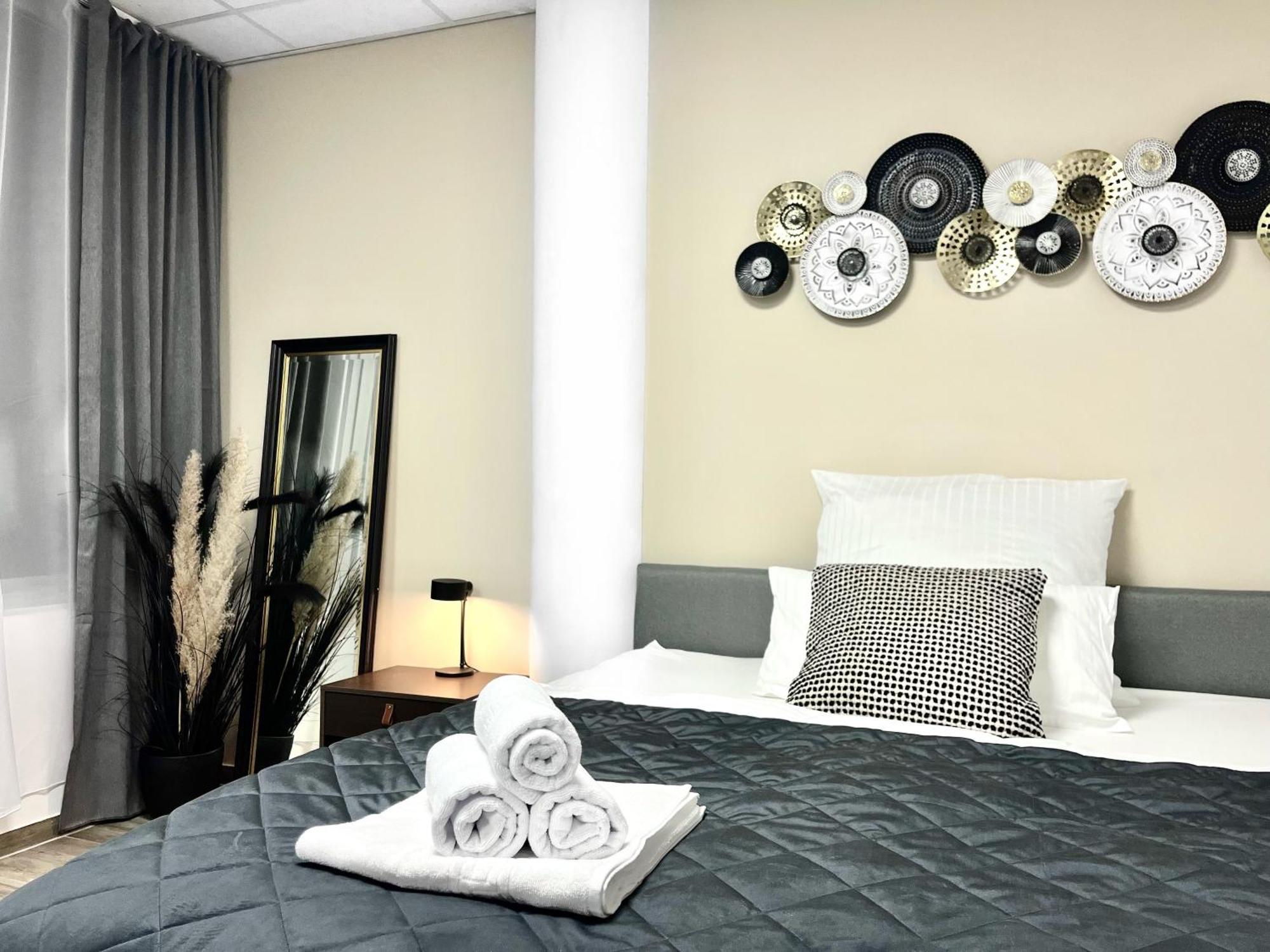 Apartment Leni Living - Riesig! Repraesentativ! Ruhig! Munich
